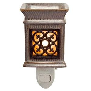 Scentsy nightlight Warmer